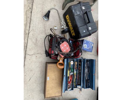 A LARGE ASSORTMENT OF TOOLS TO INCLUDE FILES, HAMMERS AND TOOL BOXES ETC 