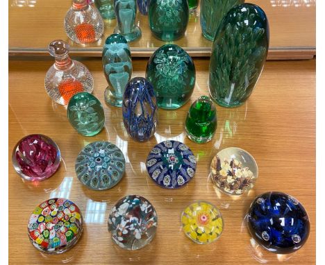 A Selection of vintage paperweights to include Perthshire, Strathearn, Caithness and Victorian dump paperweights. 