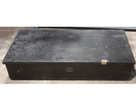 A Victorian pine under bed trunk