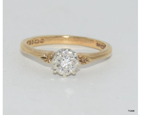 9ct gold ladies diamond solitare ring size K/L