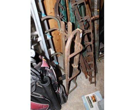 A VINTAGE SLEDGE