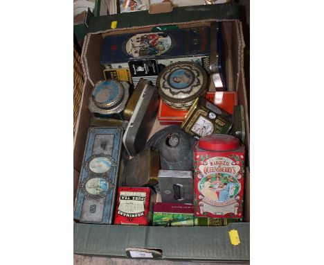 A TRAY OF VINTAGE COLLECTABLE TINS