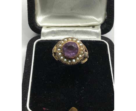 Antique Amethyst and seed-pearl gold ring 
