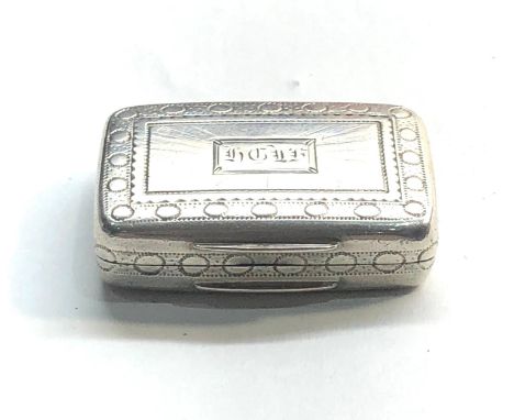 Antique Georgian silver vinaigrette Birmingham silver hallmarks measures approx. 31mm by b21mm 9mm deep in good condition 