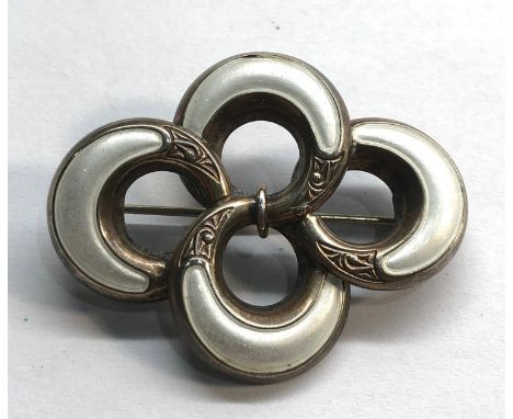Vintage Norway silver and enamel pin brooch,&nbsp;in good condition
