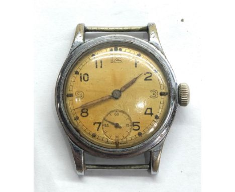 Gents military wristwatch numbered on back cover broad arrow w.w.w Q689 S/Steel case fully wound not working 