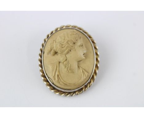 Silver mounted lava cameo brooch (15g) 