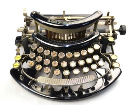 An Imperial Model B Typewriter (c.1915) Condition Report Although not tested in its entirety - there are some working parts -
