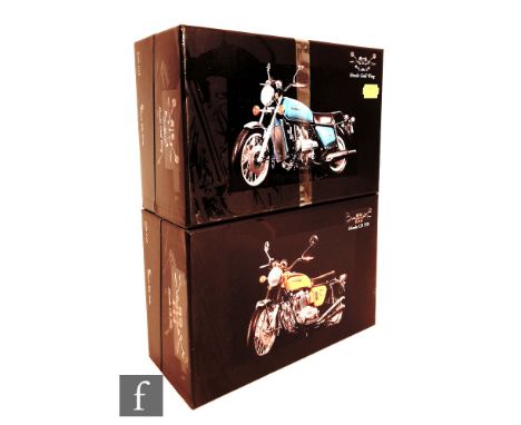 Two Minichamps Classic Bike Series 1:12 scale diecast model Honda motorcycles, No. 17 CB 750 and No. 44 Gold Wing, both boxed