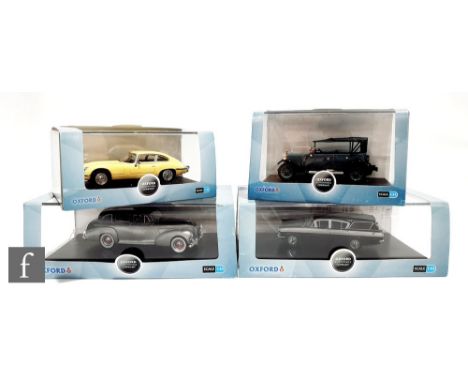 Twenty four Oxford Automobile Company 1:43 scale diecast models, boxed. (24) 