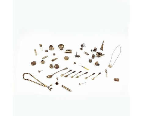 A COLLECTION OF ASSORTED SILVER AND WHITE METAL MINIATURES. including a novelty pin cushion, cart, single strand bead necklac
