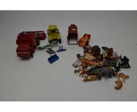 Selection of Britains Ltd animal figures, comprising wild and farm animals, including: giraffe, zebra, hippo and others; alon