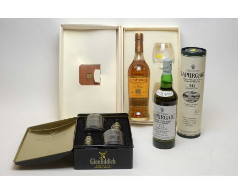 Glenfiddich 12 Years Old Single Malt Scotch Whisky, 2 bottles (5cl) with 2 Glenfiddich Whisky Tumblers in Original Glenfiddic