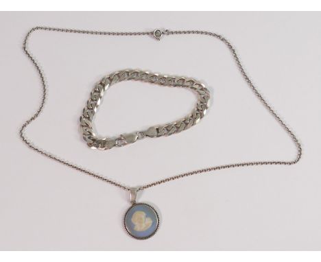 Silver link bracelet, 21.4g and Silver Wedgwood jasperware pendant and chain. (2) 