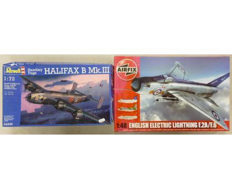 Airfix &amp; Revelle Branded 1/48 &amp; 1/72 Scale Model Aircraft to include English Electric Lightning F.2a/F.6 &amp; Handle