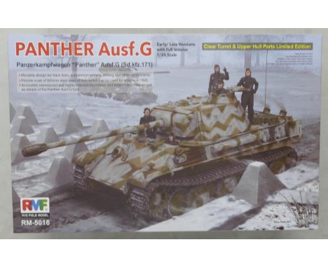 Ryefield Models Branded 1/35 Scale Model Tank Panther Ausf.g, looks to be complete but unchecked 