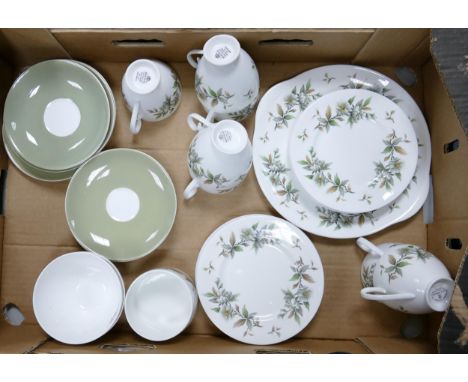 Ridgway Floral decorated Tea Set, 31 pieces 