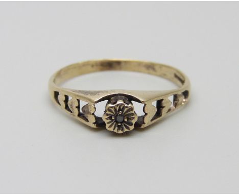 A 9ct gold diamond set ring, 1.2g, L