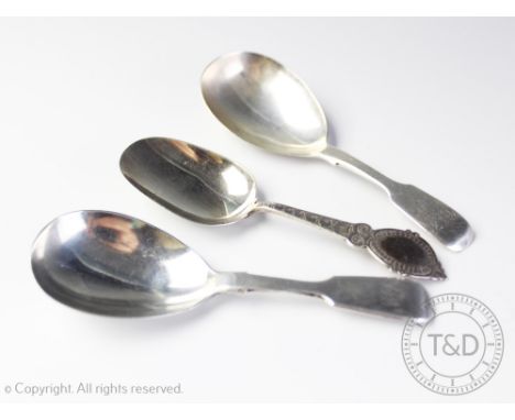Three Victorian silver caddy spoons, Henry Holland, London 1867, Robert Wallis, London 1846 and George Unite, Birmingham 1889