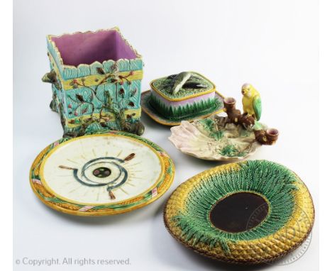 A 19th century George Jones majolica sardine dish, stand and cover, 21cm long, (cover at fault), impressed marks, with a Majo