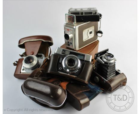 Five vintage cameras comprising; a Voigtlander Perkeo II, a Voigtlander Vito CSR with Color-Skopar 2.8/50 lens, a Agfa Silett