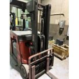 RAYMOND Lift Truck, Cap: 5000lbs , c/w Charger