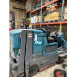 TENNANT Floor Washer, mod: M20