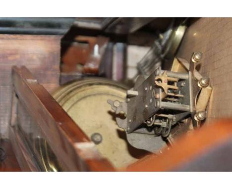 LOT OF CLOCKS AND CLOCK PARTS 