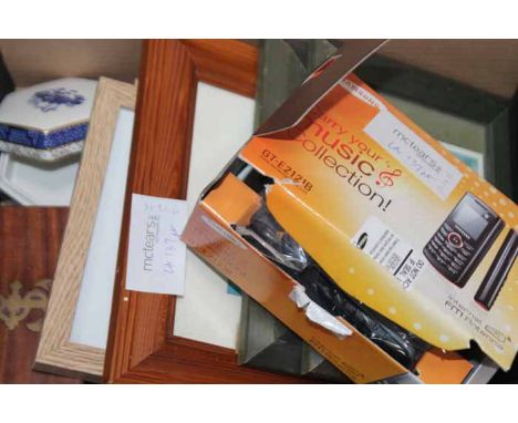 SAMSUNG MOBLIE PHONE, TRINKET BOXES AND A GROUP OF HARRY POTTER BOOKS