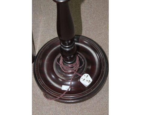 MAHOGANY STANDARD LAMP
156cm high