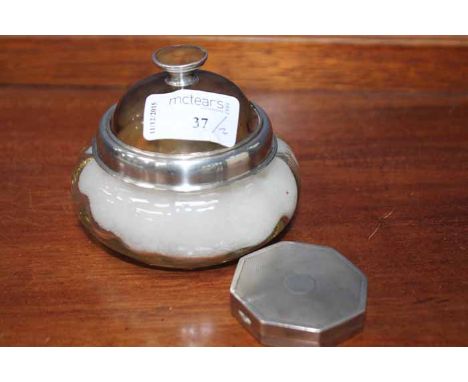 SILVER MOUNTED PUFF JAR 
and silver compact (2)