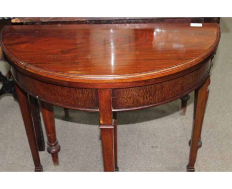 MAHOGANY TURNOVER CARD TABLE