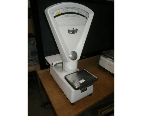 set of gundle and son grocers scales