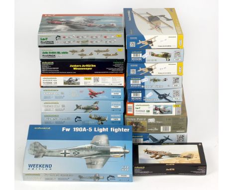 19 x Eduard 1:72 and 1:48 scale plastic model kits, all aircraft. All boxed, unstarted and complete.