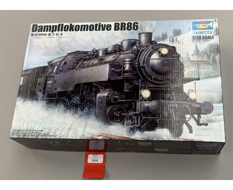 Trumpeter 00217 Dampflokomotive BR86 1:32 scale plastic model. Boxed, unstarted and complete.