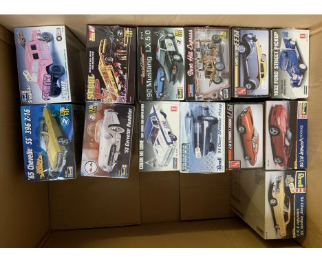 13 x plastic model kits by Revell, Monogram and others, mostly 1:24 scale cars. Boxed, unstarted and complete.