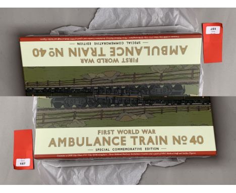 OO gauge. Bachmann 30-325 First World War Ambulance Train No. 40 Special Commemorative Edition set, comprising: GWR City Clas