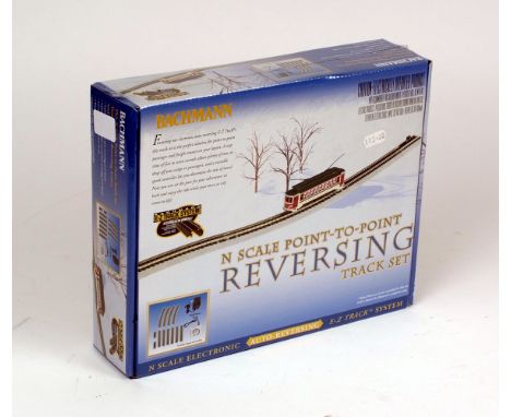 N gauge. Bachmann 44847 Point-toPoint Reversing Set. Boxed and E.