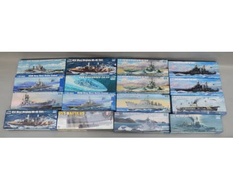 15 x plastic model kits, all Trumpeter 1:700 scale ships, together with a Lindberg USS Nautilus Atomic Submarine plastic mode