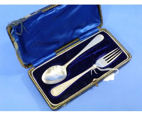 A George V silver Fork and Spoon set, by Allen & Darwin, hallmarked Sheffield, 1916, the handles with bright-cut decoration, 
