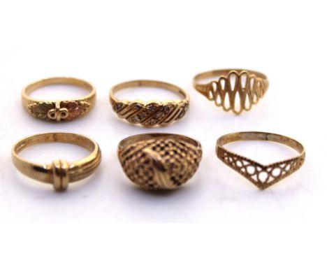 Selection of Six 9ct Gold Dress Rings.  Ring Sizes are: O, L, R, P, M, P. Total weight of the rings is approx. 13.3 grams. 