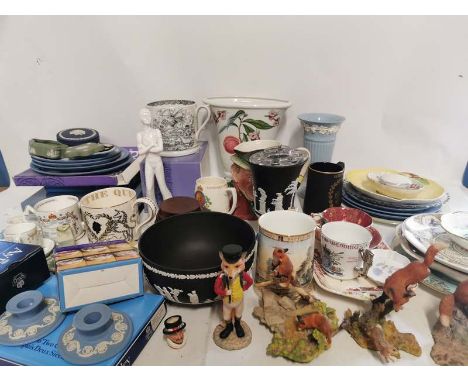 A collection of ceramics to include Wedgwood Jasperware (Black and white, Blue and white, Green and white.) as well as Wedgwo