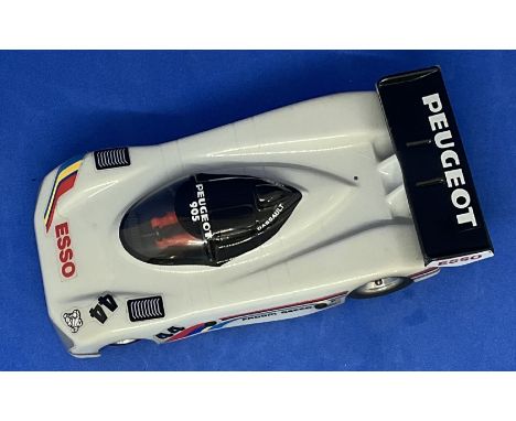 Peugeot 905 no44 1:32 Scalextric slot racing car unboxed with some ageing fair, good condition. We combine postage on multipl