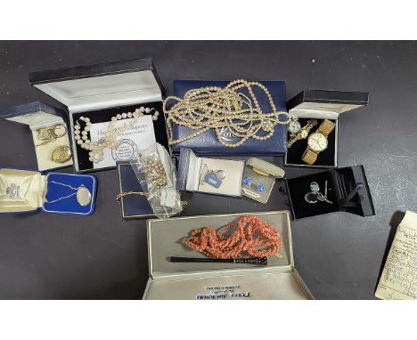 Collection of Quality Boxed Costume Jewellery, including some silver, comprises single strand pearls, twin strand, and triple