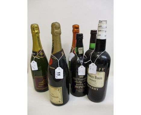 Seven mixed bottles to include Moet & Chandon, Taylors Port and Old Coronation Ruby Port