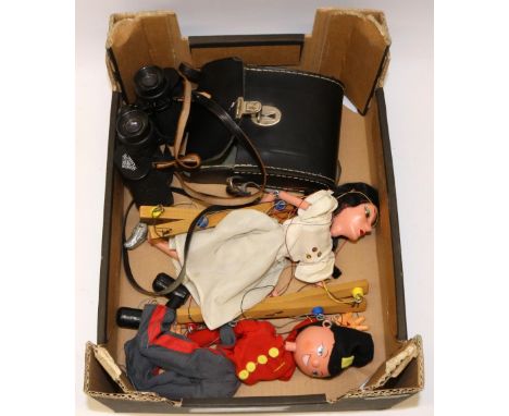 Two Pellam puppets and a Hertel &amp; Reuss Optik 8 x 30 cased binocular 