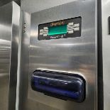 Traulsen Cabinet Blast Chiller Cabinet Freezer Traulsen Chiler Serial number T24766E06, Model Number