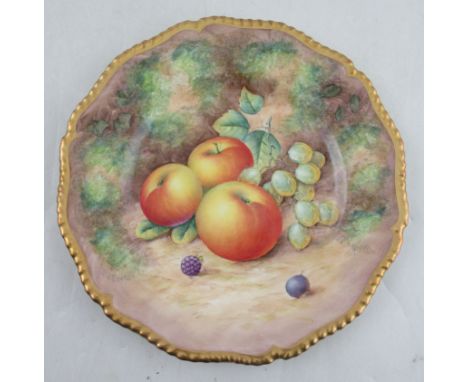 A Royal Worcester cabinet plate, decorated with fruit to a mossy background by Telford, diameter 10.5insCondition Report:  Go