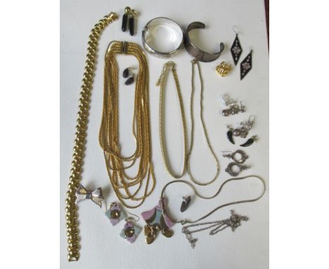 A collection of jewellery, to include necklaces, silver hinged bangle, earrings etc