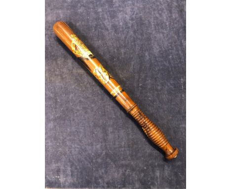 A VINTAGE TRUNCHEON WITH A VR CREST.  